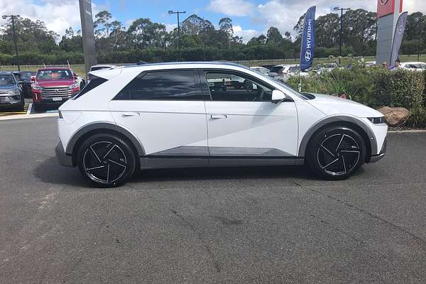 2025 Hyundai IONIQ 5 EPIQ NE.V5