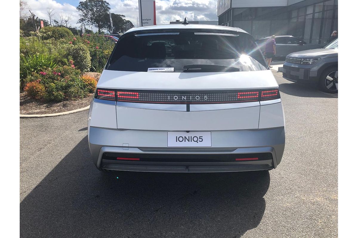 2025 Hyundai IONIQ 5 EPIQ NE.V5