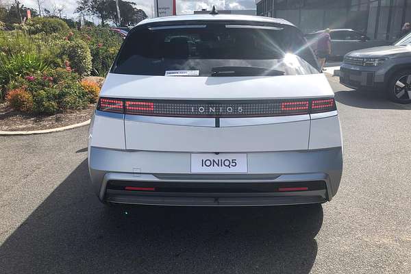 2025 Hyundai IONIQ 5 EPIQ NE.V5