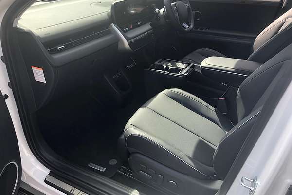 2025 Hyundai IONIQ 5 EPIQ NE.V5