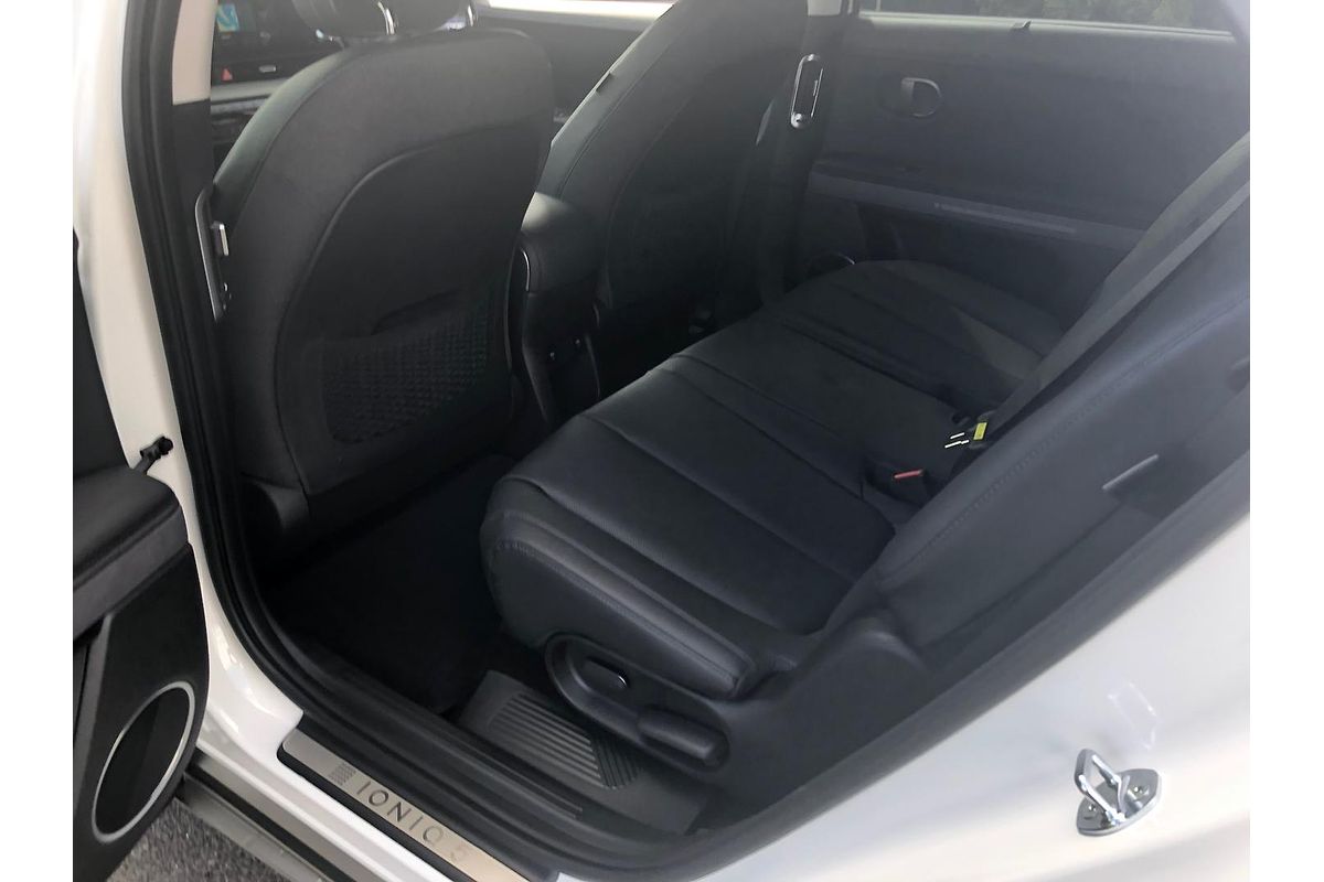 2025 Hyundai IONIQ 5 EPIQ NE.V5