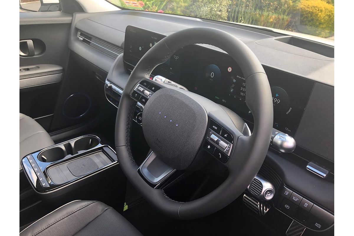 2025 Hyundai IONIQ 5 EPIQ NE.V5