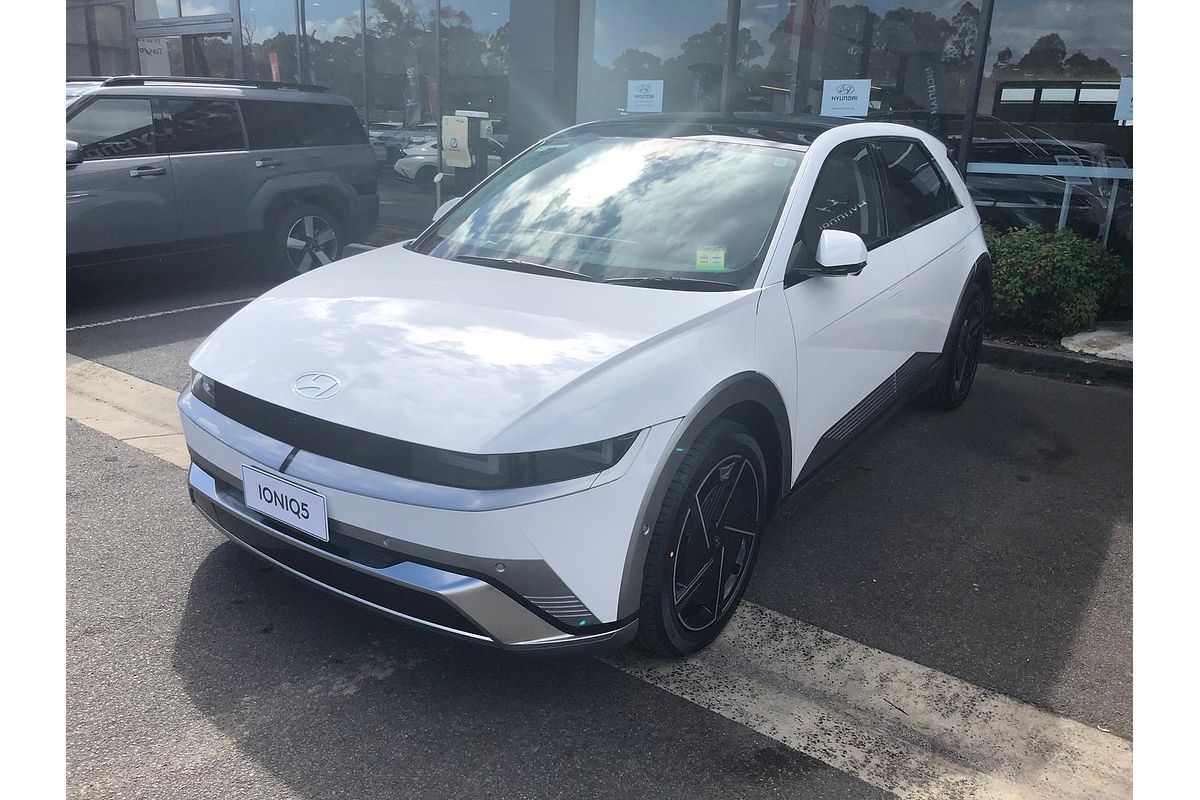 2025 Hyundai IONIQ 5 EPIQ NE.V5