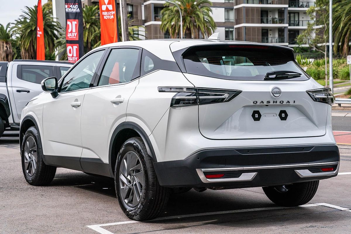 2025 Nissan QASHQAI ST J12