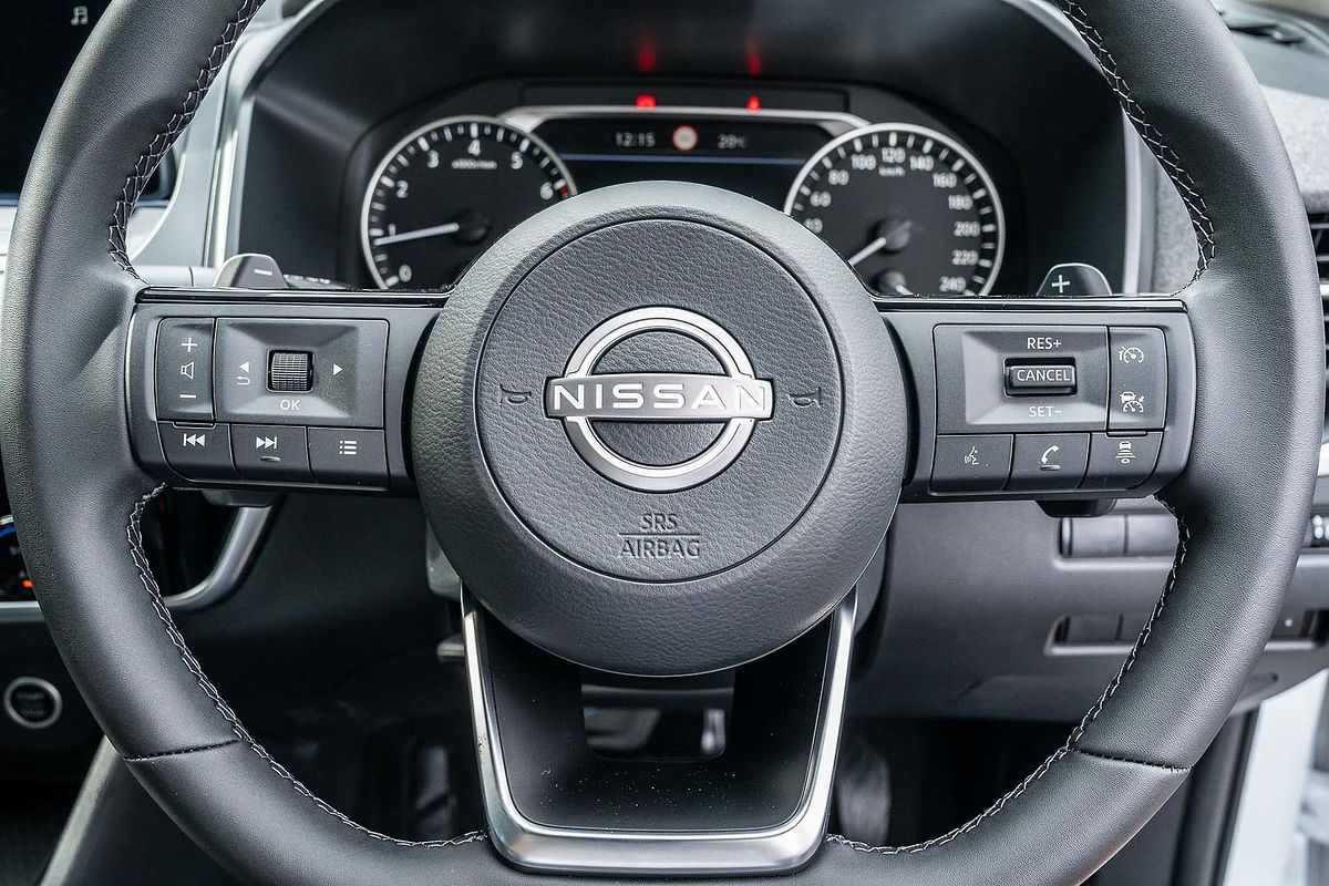2025 Nissan QASHQAI ST J12