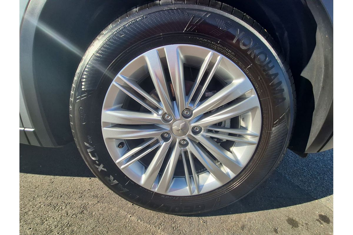 2022 Mitsubishi Outlander ES ZM