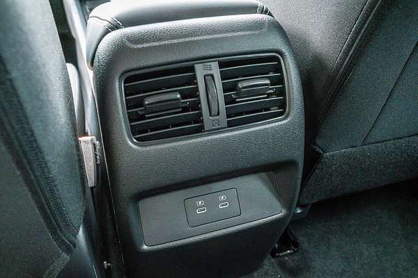 2025 Nissan QASHQAI ST J12