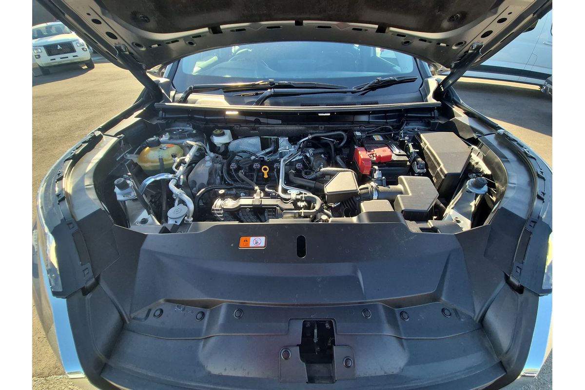 2022 Mitsubishi Outlander ES ZM