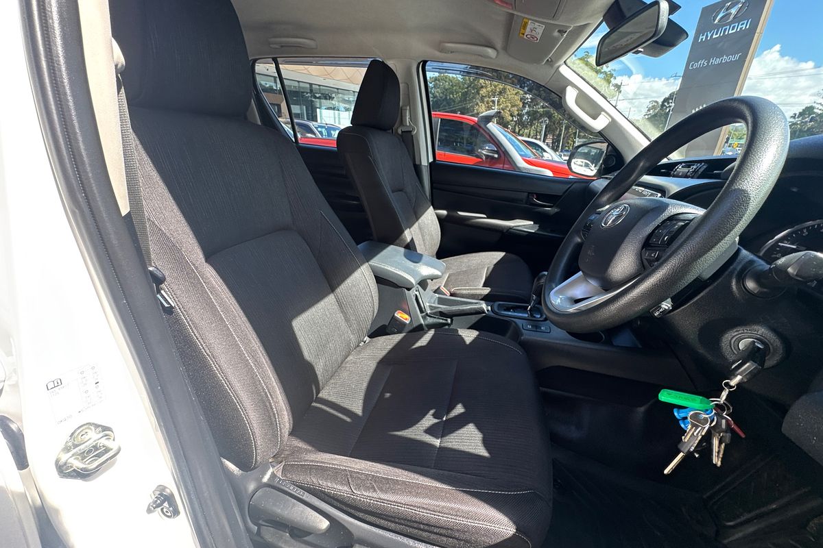 2020 Toyota Hilux SR GUN126R 4X4