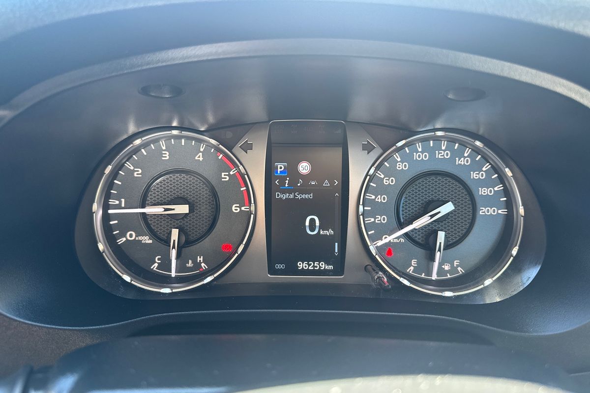 2020 Toyota Hilux SR GUN126R 4X4