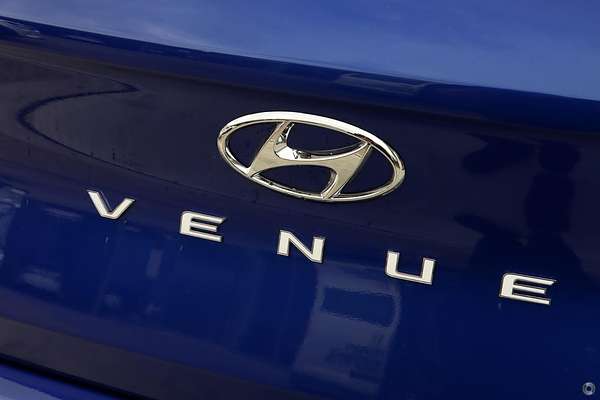2025 Hyundai Venue Elite QX.V5
