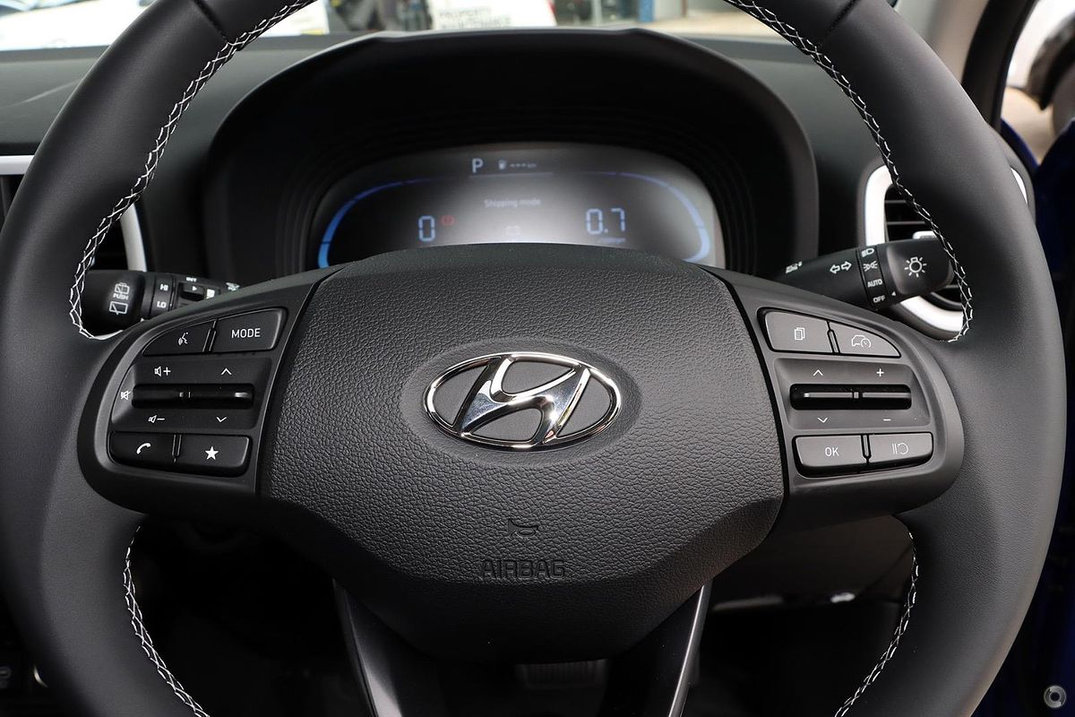 2025 Hyundai Venue Elite QX.V5