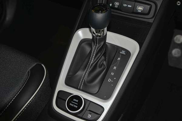 2025 Hyundai Venue Elite QX.V5