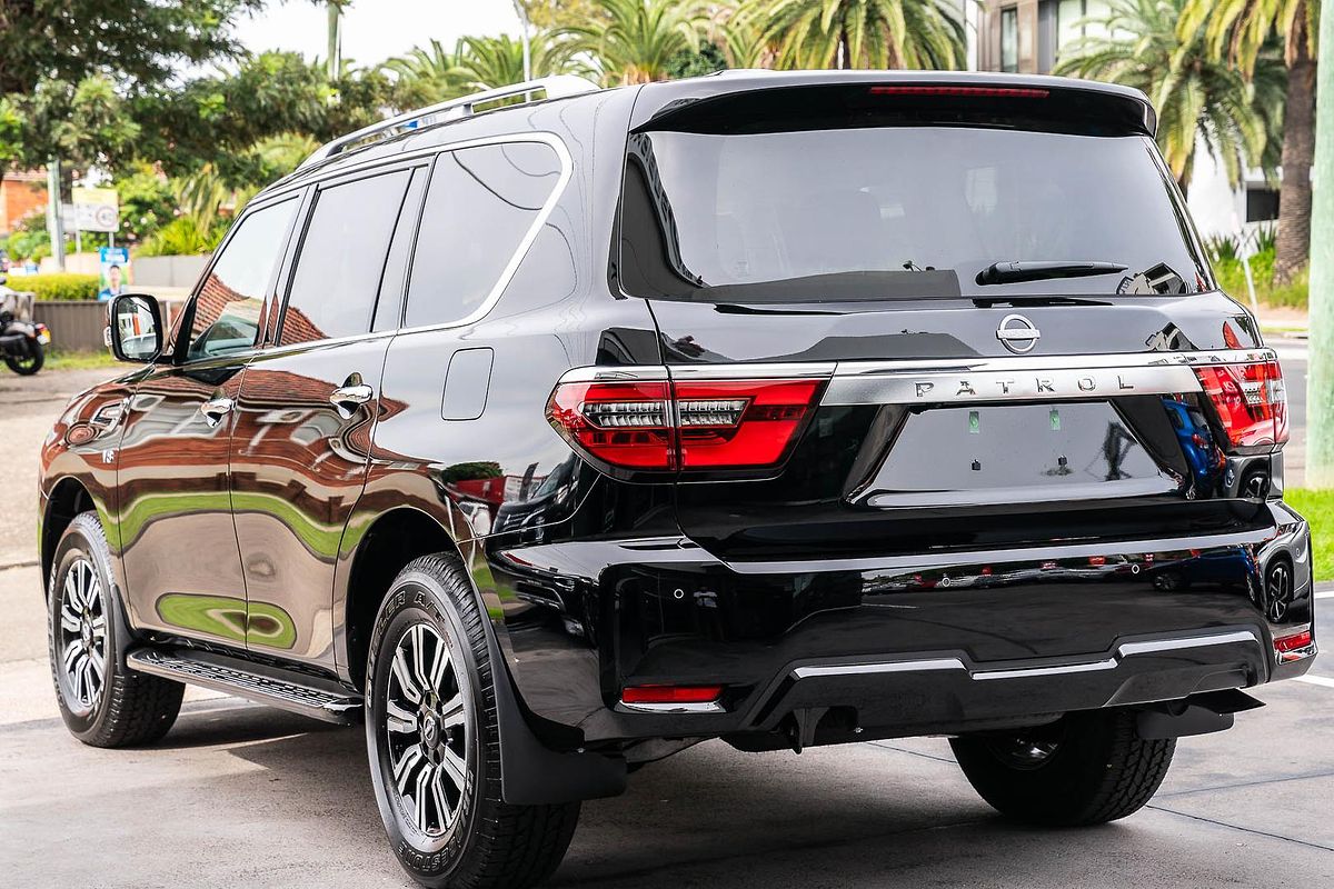 2024 Nissan Patrol Ti-L Y62