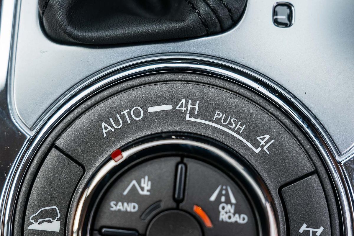 2024 Nissan Patrol Ti-L Y62