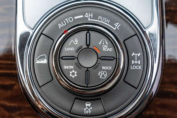 2024 Nissan Patrol Ti-L Y62