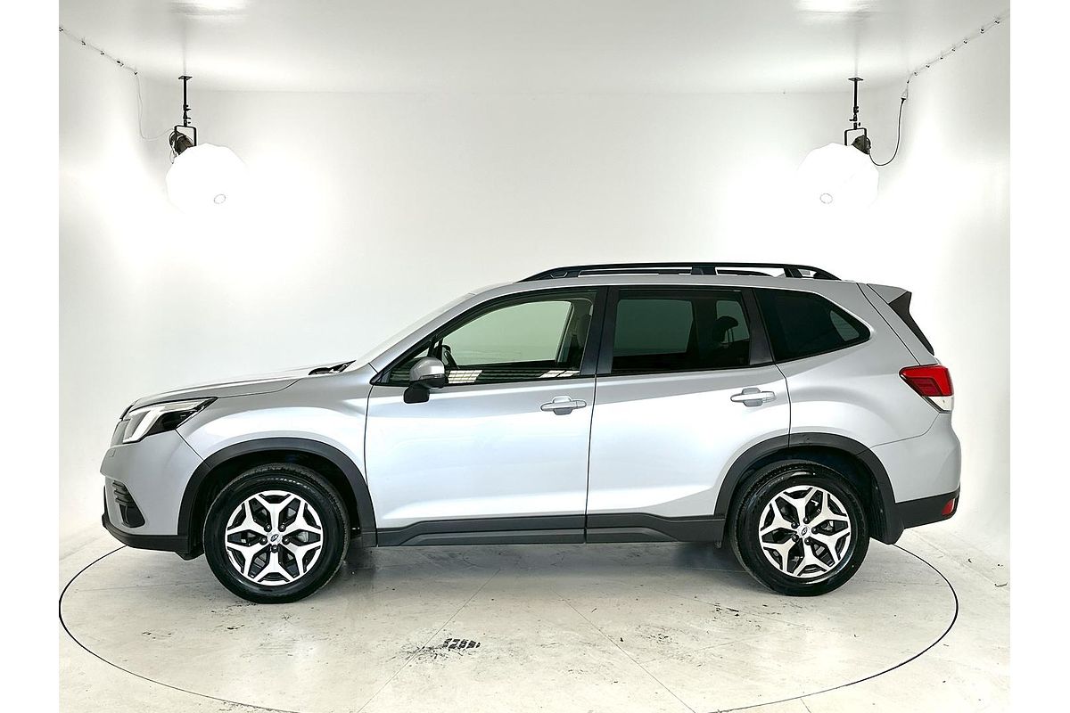 2023 Subaru Forester 2.5i S5