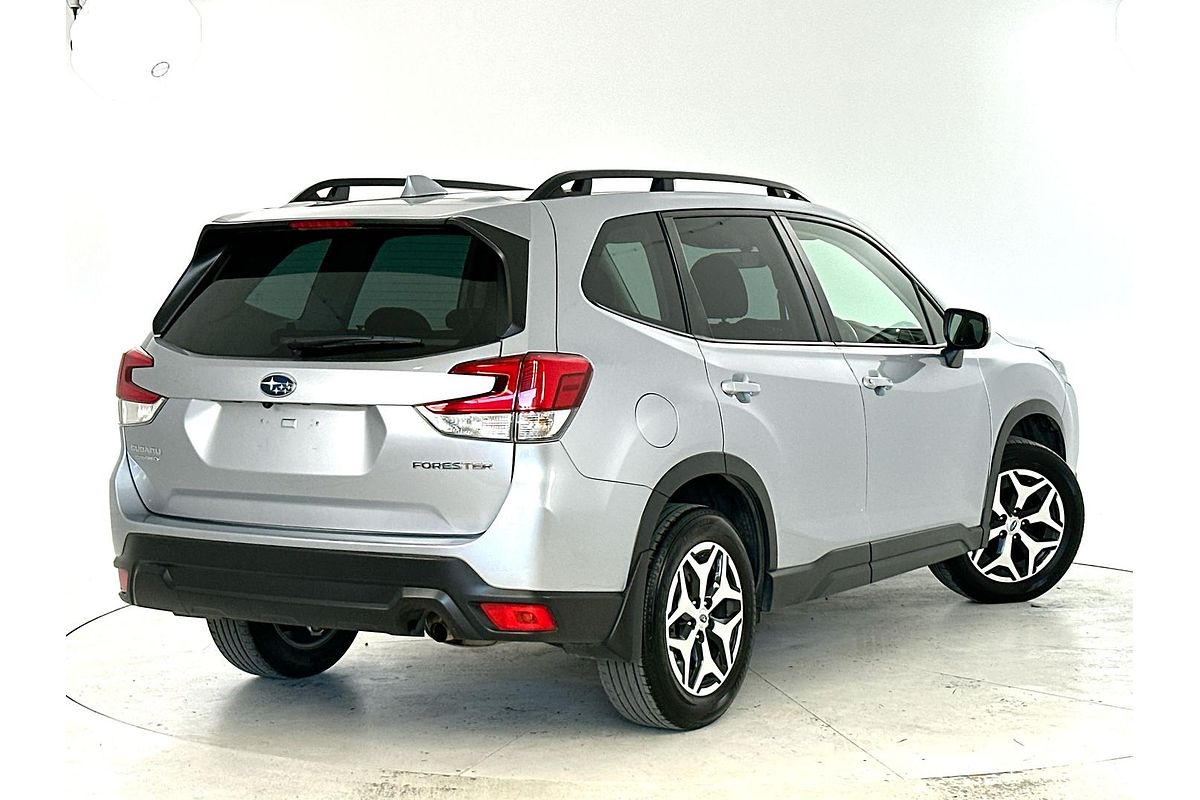 2023 Subaru Forester 2.5i S5