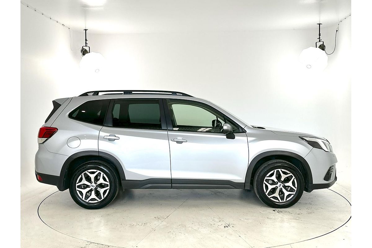 2023 Subaru Forester 2.5i S5