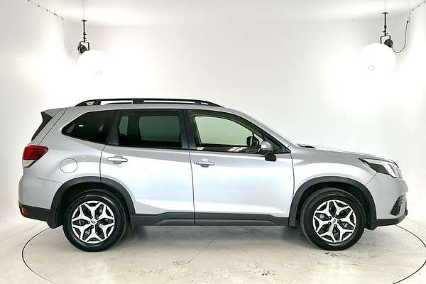 2023 Subaru Forester 2.5i S5