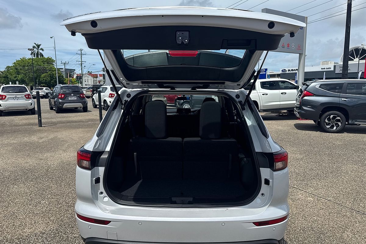 2024 Mitsubishi Outlander ES ZM