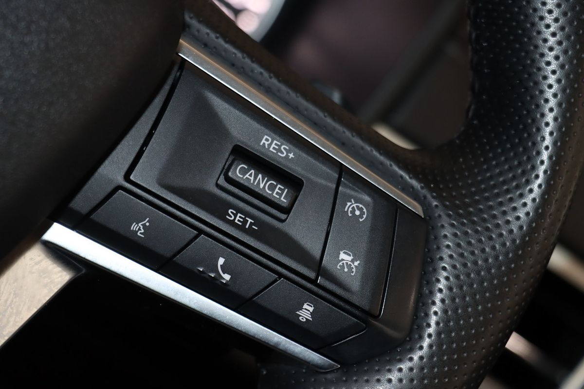 2024 Mitsubishi Outlander LS ZM