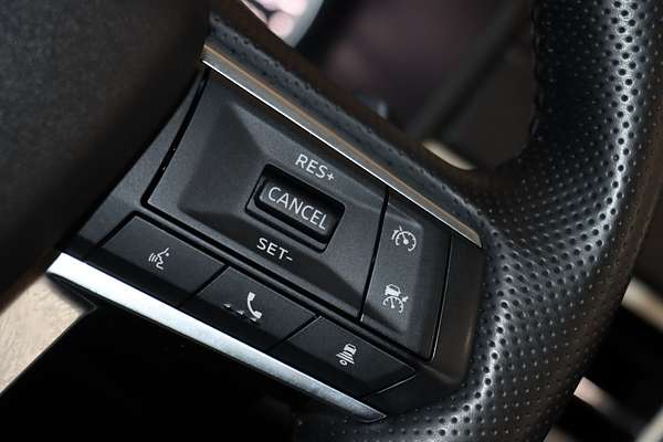 2024 Mitsubishi Outlander LS ZM