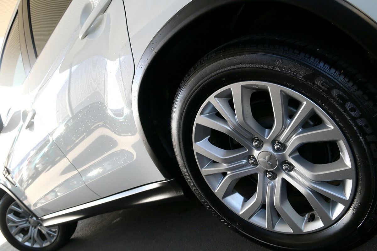 2022 Mitsubishi ASX ES XD