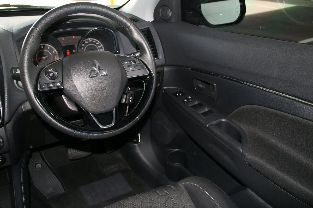 2022 Mitsubishi ASX ES XD