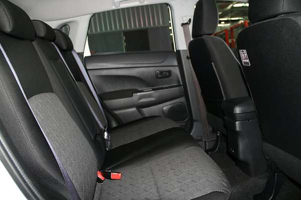 2022 Mitsubishi ASX ES XD