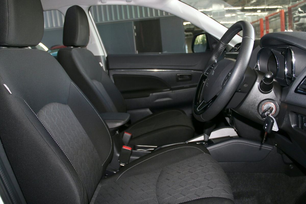 2022 Mitsubishi ASX ES XD