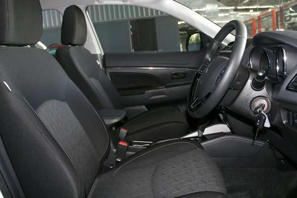 2022 Mitsubishi ASX ES XD