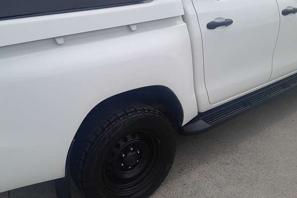 2018 Toyota Hilux SR GUN126R 4X4