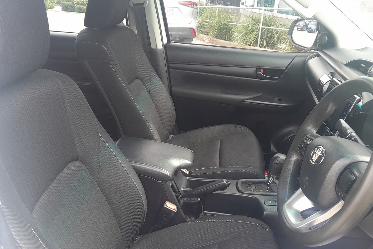2018 Toyota Hilux SR GUN126R 4X4