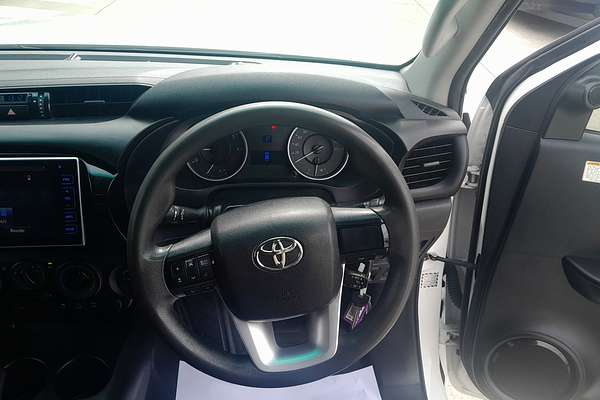 2018 Toyota Hilux SR GUN126R 4X4