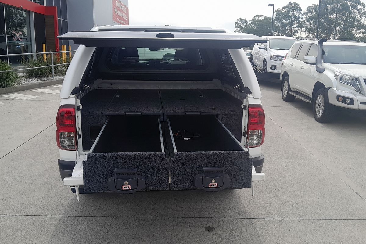2018 Toyota Hilux SR GUN126R 4X4