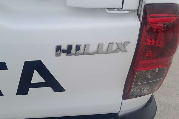 2018 Toyota Hilux SR GUN126R 4X4