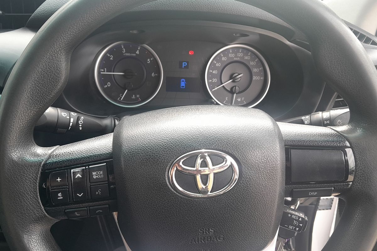 2018 Toyota Hilux SR GUN126R 4X4