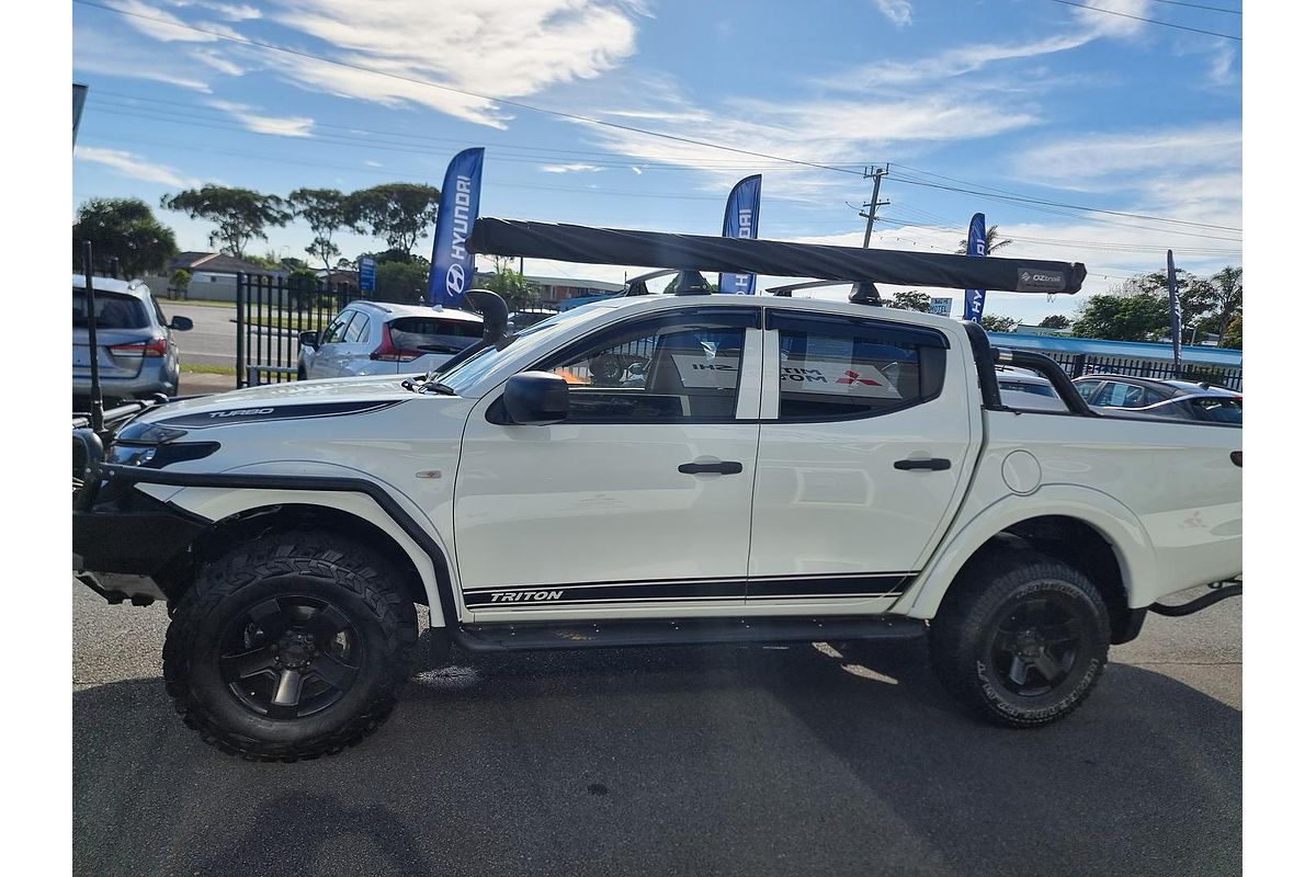 2016 Mitsubishi Triton GLX MQ 4X4