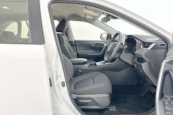 2021 Toyota RAV4 GX AXAH52R