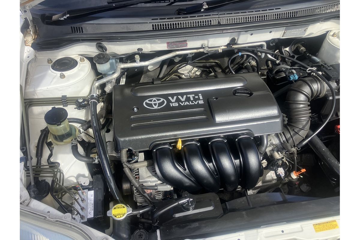 2004 Toyota Corolla Conquest ZZE122R