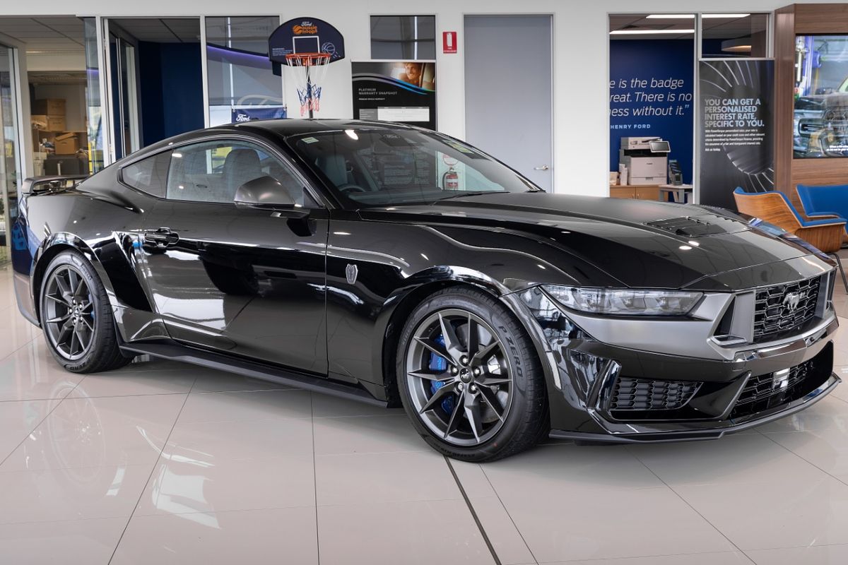 2024 Ford Mustang Dark Horse FO