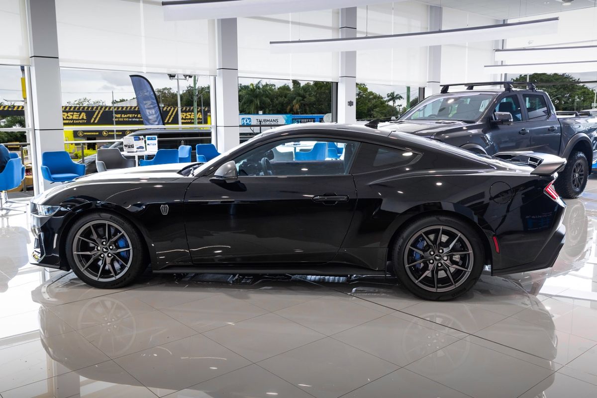 2024 Ford Mustang Dark Horse FO