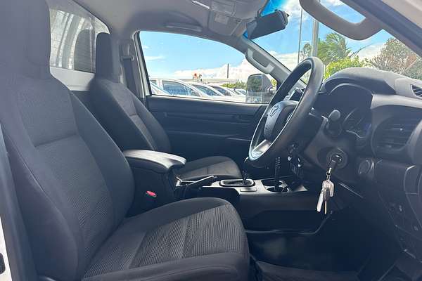 2019 Toyota Hilux SR GUN126R 4X4