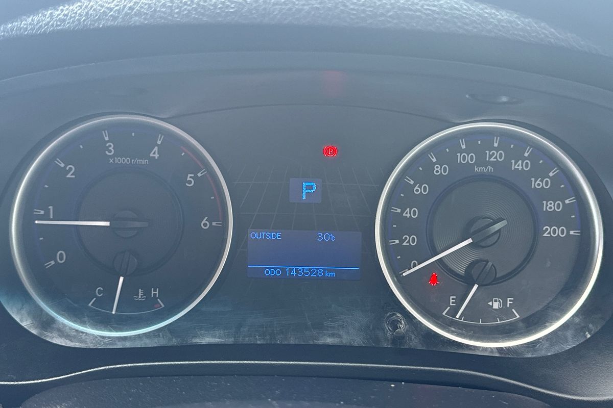 2019 Toyota Hilux SR GUN126R 4X4