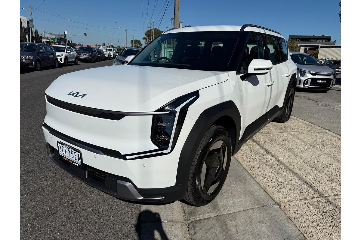 2024 Kia EV9 Air MV
