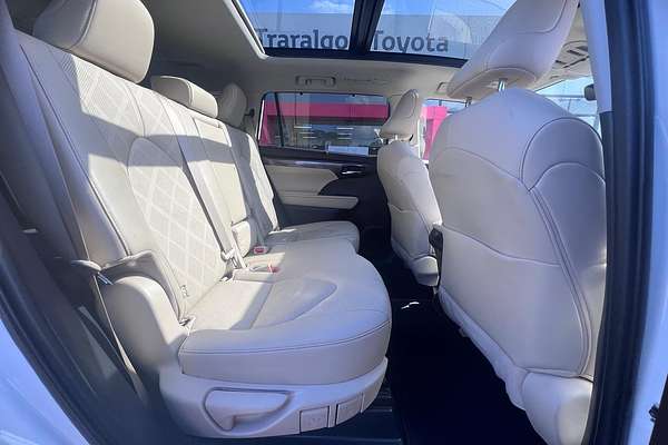 2022 Toyota Kluger Grande GSU75R