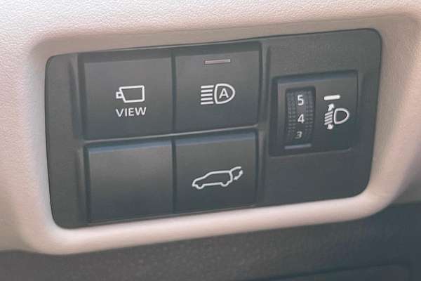 2022 Toyota Kluger Grande GSU75R