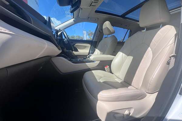 2022 Toyota Kluger Grande GSU75R