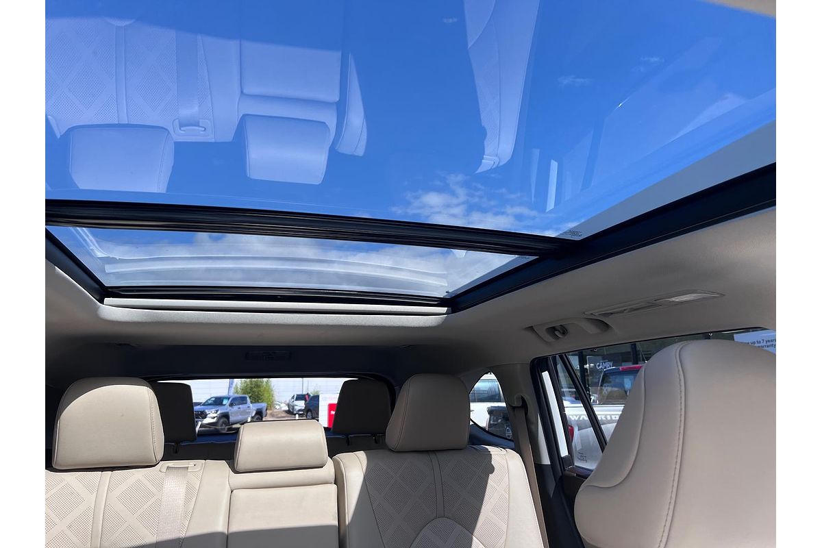 2022 Toyota Kluger Grande GSU75R